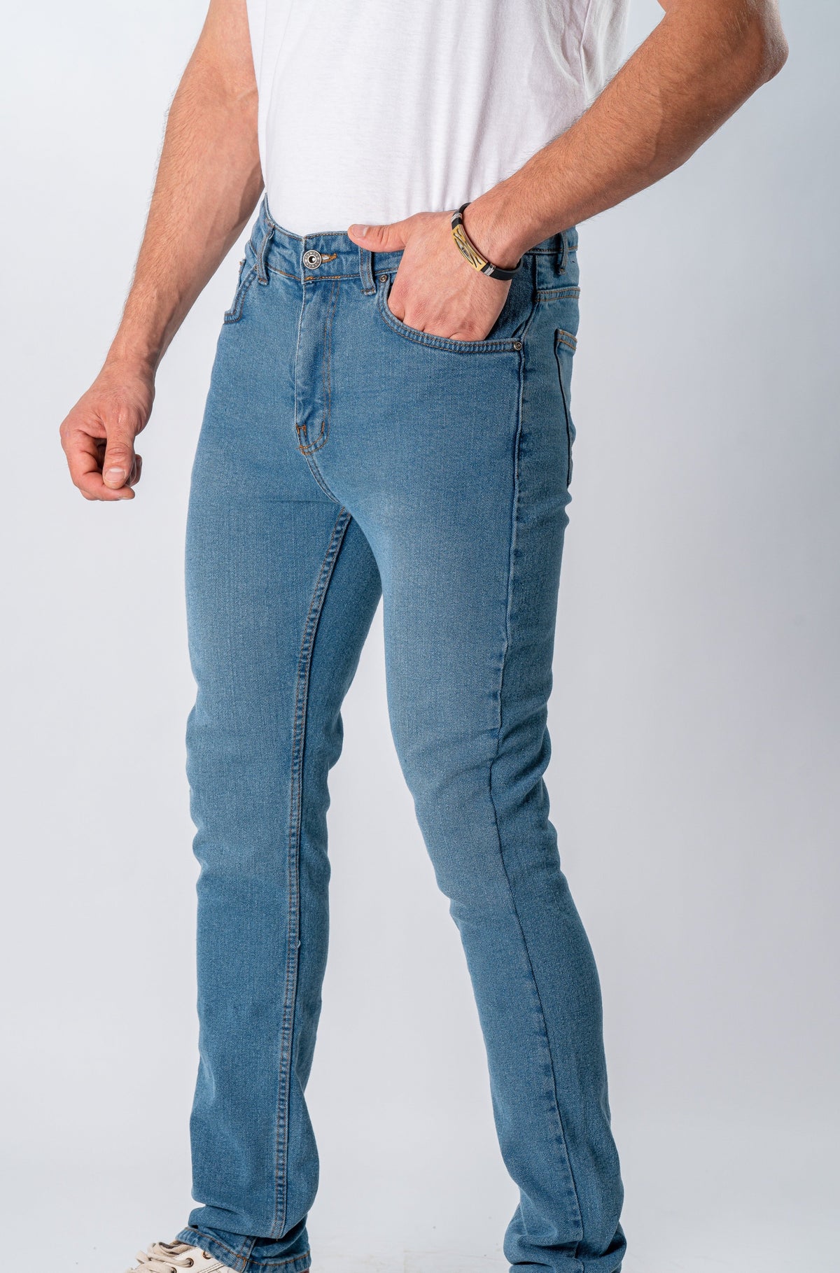 Jeans in Light Blue, SVNTY, view 2 of 3